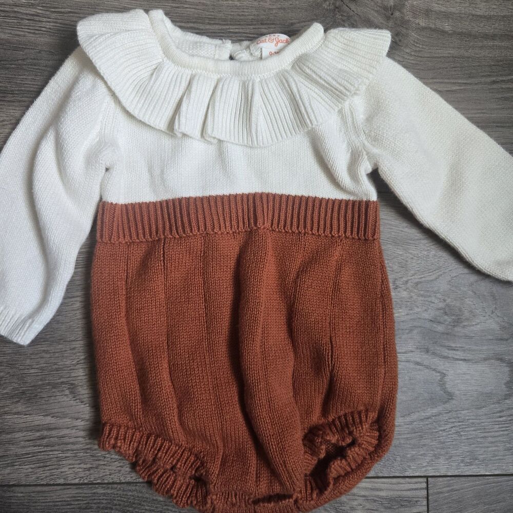 Cat & Jack Baby 0-3M Knit Romper Sweater Cream Rust Orange Ruffle Collar Boho